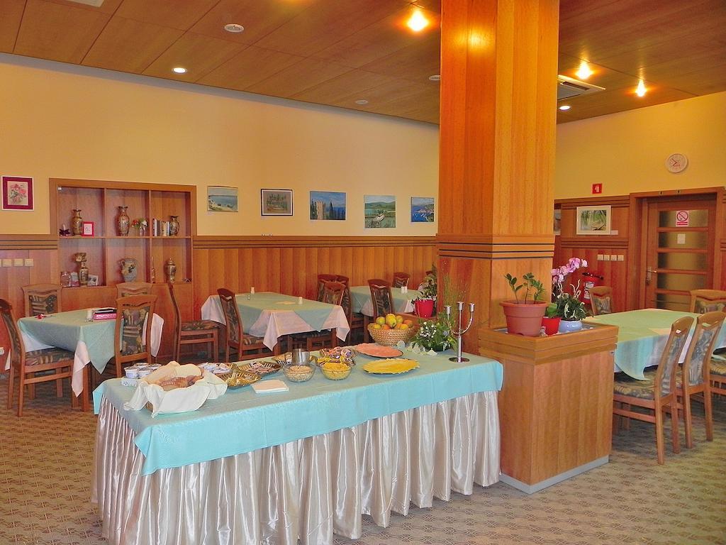 בפורטורוז Maestral Residence מראה חיצוני תמונה